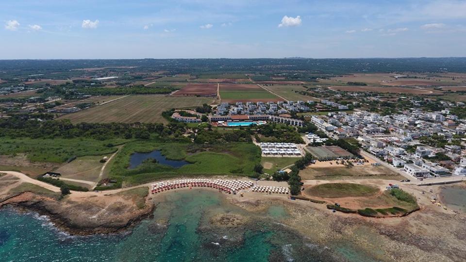 Hotel Club Santa Sabina Torre Santa Sabina Bagian luar foto